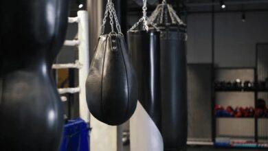 بررسی انواع کیسه بوکس بر اساس کاربرد ورزشی